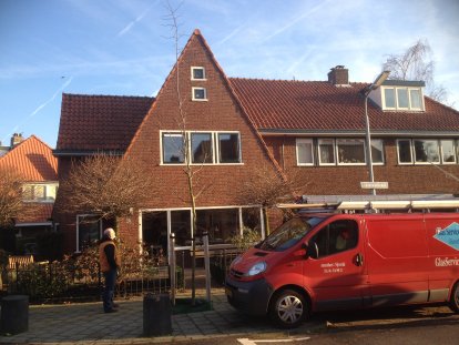 Enkelglas vervangen door Climaplus N HR++ isolatieglas. Kozijnen aangepast en voorzien van nieuwe stijlen aan de Celciusstraat te Amersfoort.