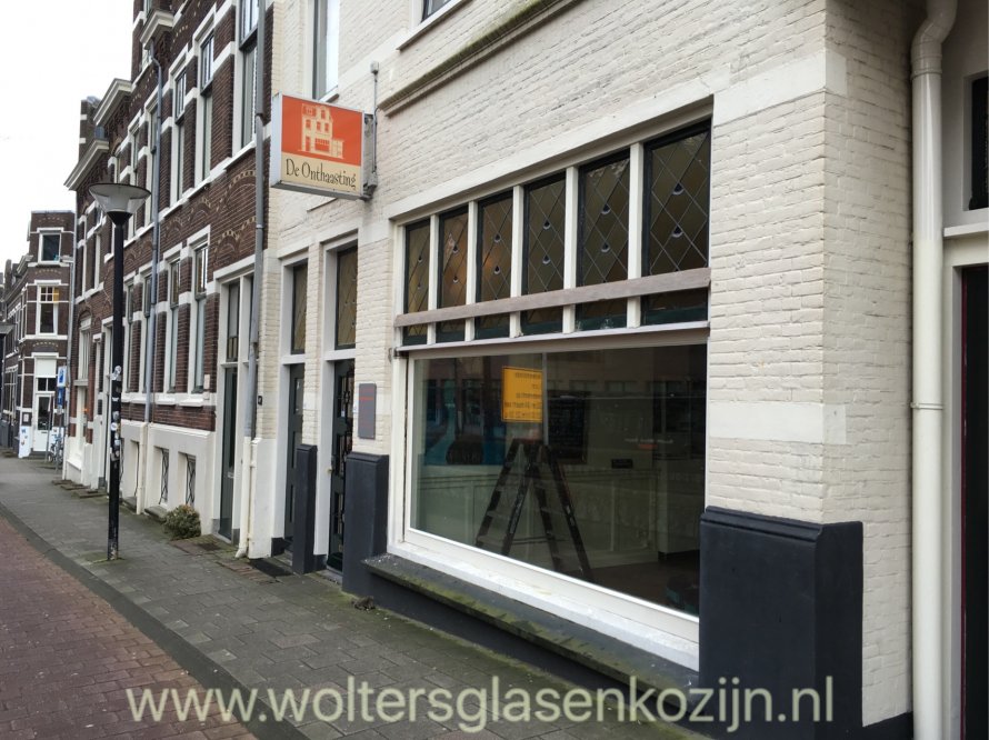 Restaurant  De Onthaasting te Amersfoort voorzien nieuw schuifraam met HR++ isolatieglas.